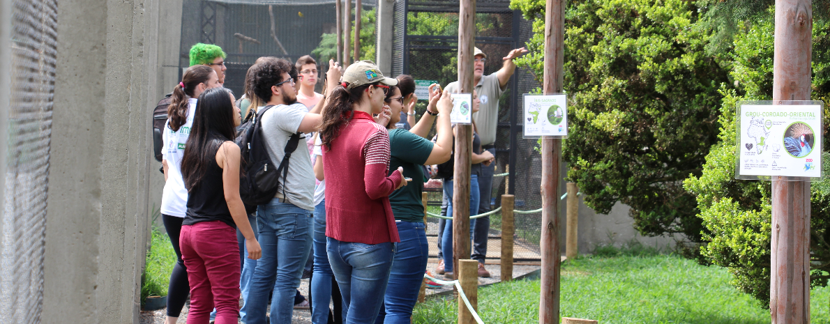 Ingresso ao Zoo das Aves em Poços de Caldas