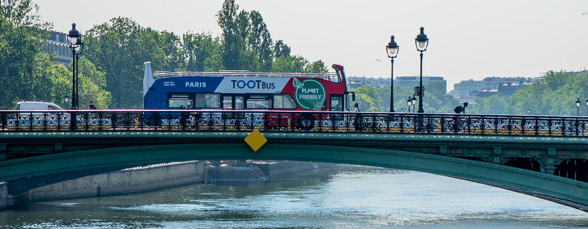 Tootbus - Ingresso de 01 dia Must See Paris - (Ônibus Hop-on Hop-off+ Cruzeiro)