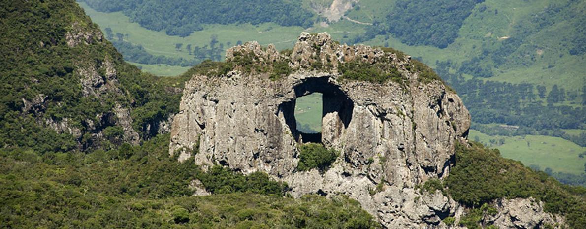 Tour Serra Catarinense - Natureza, Tradição e Hospitalidade - Saída de Hotéis em Balneário Camboriú ou Itajaí