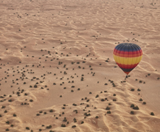 Passeio de Balão pelo deserto