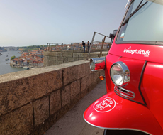 Combo - City Tour em Porto de Tuk Tuk Privativo + Visita Guiada a uma Adega com Degustação