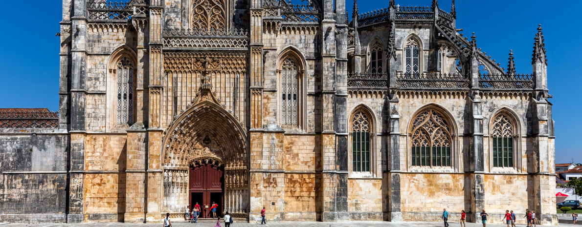 Passeio a Fátima, Óbidos, Batalha e Nazaré - Dia inteiro