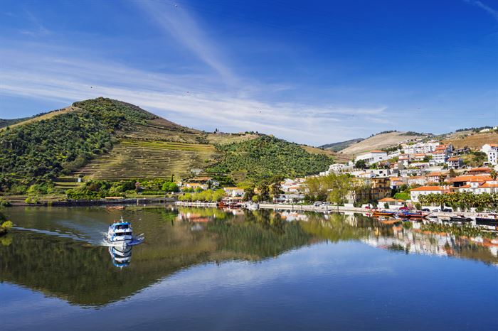 Cruzeiro no Douro: Subida de barco até ao Pinhão