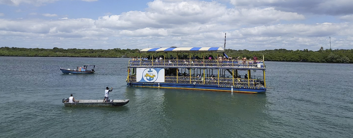 Passeio de Chalana - Saída Cabrália