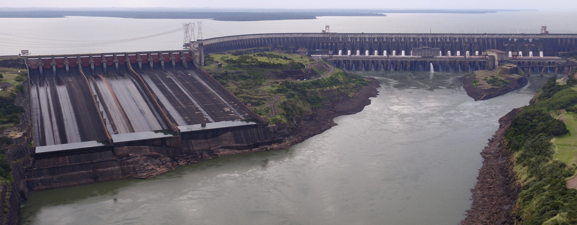 Visita panorâmica a Itaipu (sem ingressos) - Privativo