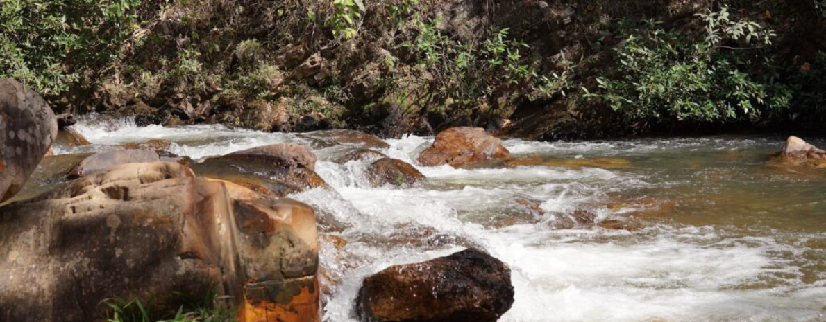 Tour Caminho das Pedras Cristalinas (07 horas)  + Almoço