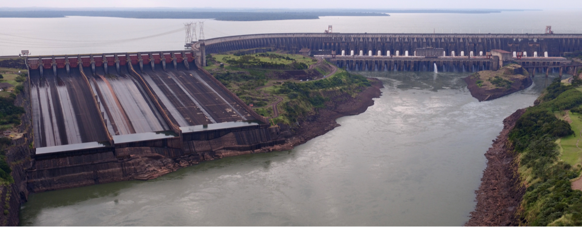 Combo - Cataratas brasileiras + Parque das aves + Visita Panorâmica a Itaipu Binacional (Com ingressos)