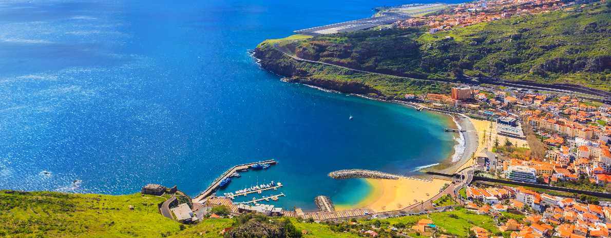 Passeio de Barco na Ilha da Madeira: Belas Baías - Este da Ilha da Madeira com almoço