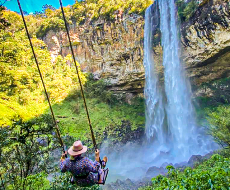 Tour Pé da Cascata Explorer - Com café na casa da Vó Ivone