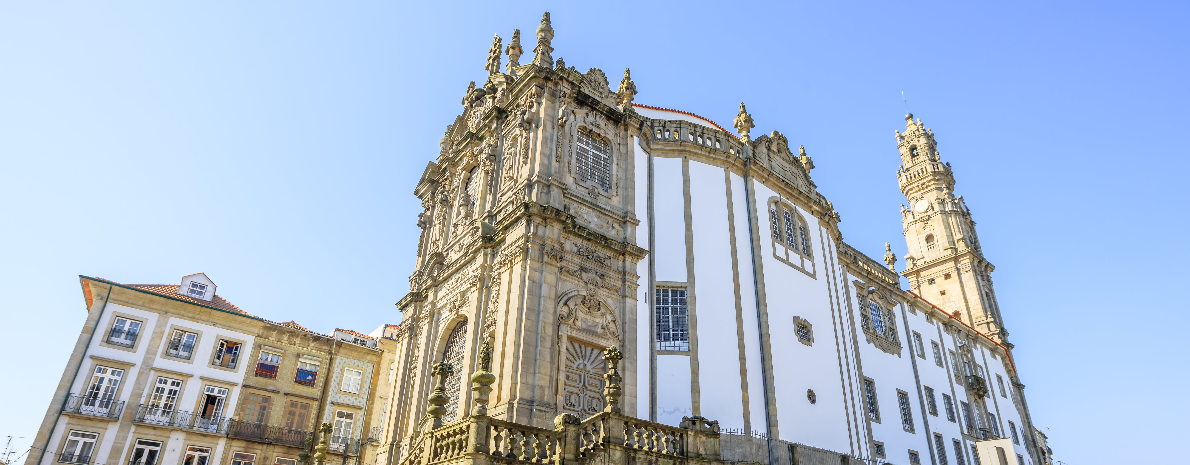 Passeio Ônibus Turístico pela cidade do Porto  24h