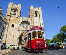 Passeio Ônibus Turístico 2 Linhas [Linha de Belém + Linha  Lisboa Moderna] + Bonde Histórico - 02 dias