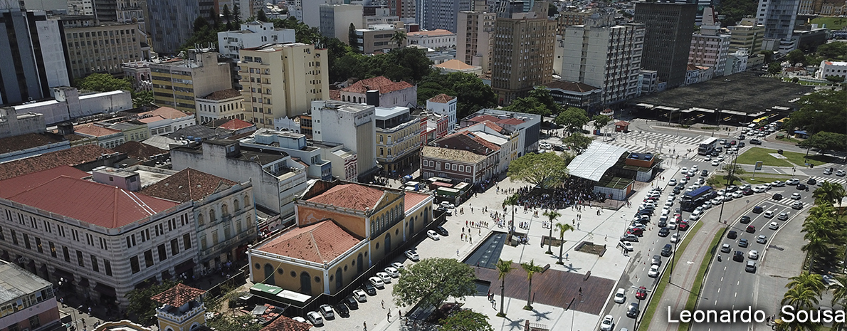 Transfer de Chegada e Saída - Aeroporto de Joinville para Balneário Camboriú + City Tour em Florianópolis