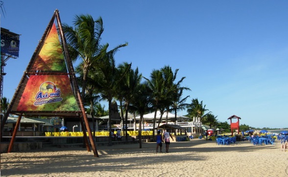 Transfer de Chegada ou Saída para Hotéis em Cabrália (não atende hotéis Vila Angatu e Campo Bahia)