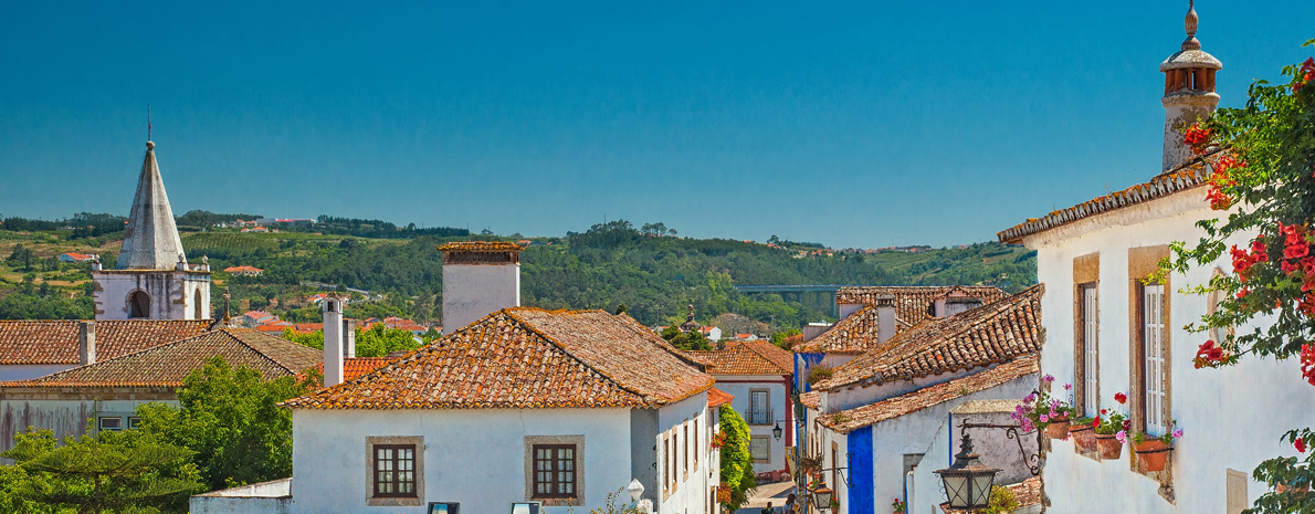 Transfer ida e volta Privativo - Aeroporto, Estação de Trem ou Hotel do centro de Lisboa - Para Peniche/Nazaré/Óbidos e vice-versa - 02 trechos