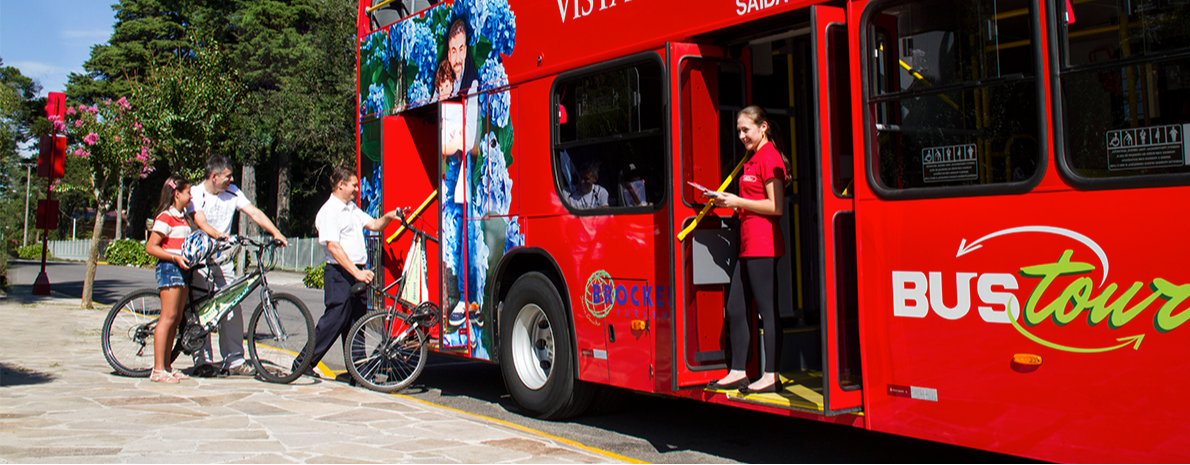 Transfer de Chegada e Saída do Aeroporto de Canoas para Gramado ou Canela + Ticket Bustour 1 dia de uso